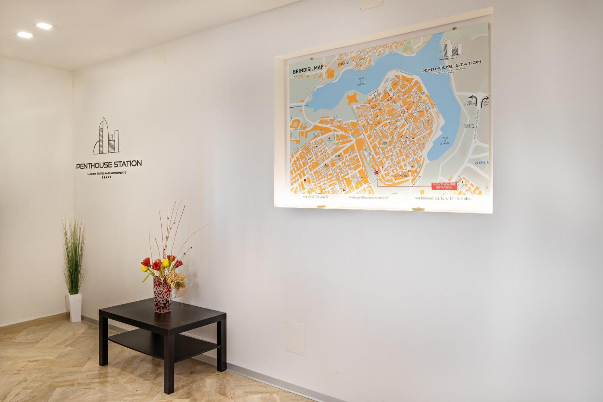 Penthouse Station Luxury Apts Le Dimore Brindisi Eksteriør bilde